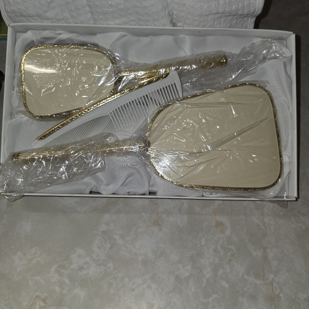 Elegant Gold and Cream Vanity Set
